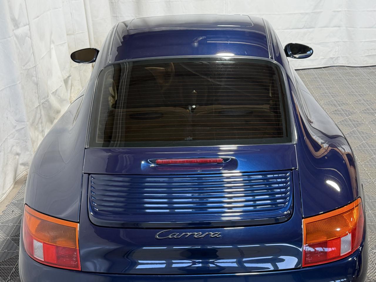 Porsche 911 Carrera 2dr Carrera Cpe 6-Spd Manual 1999