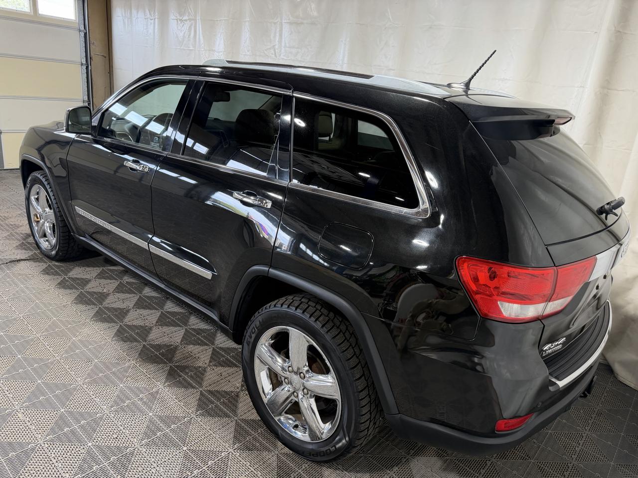 Jeep Grand Cherokee 4WD 4dr Limited 2011