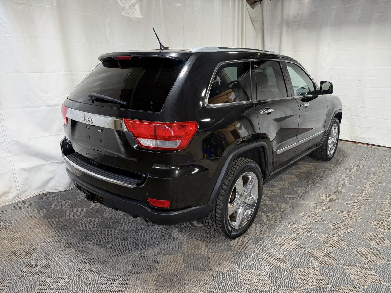Jeep Grand Cherokee 4WD 4dr Limited 2011