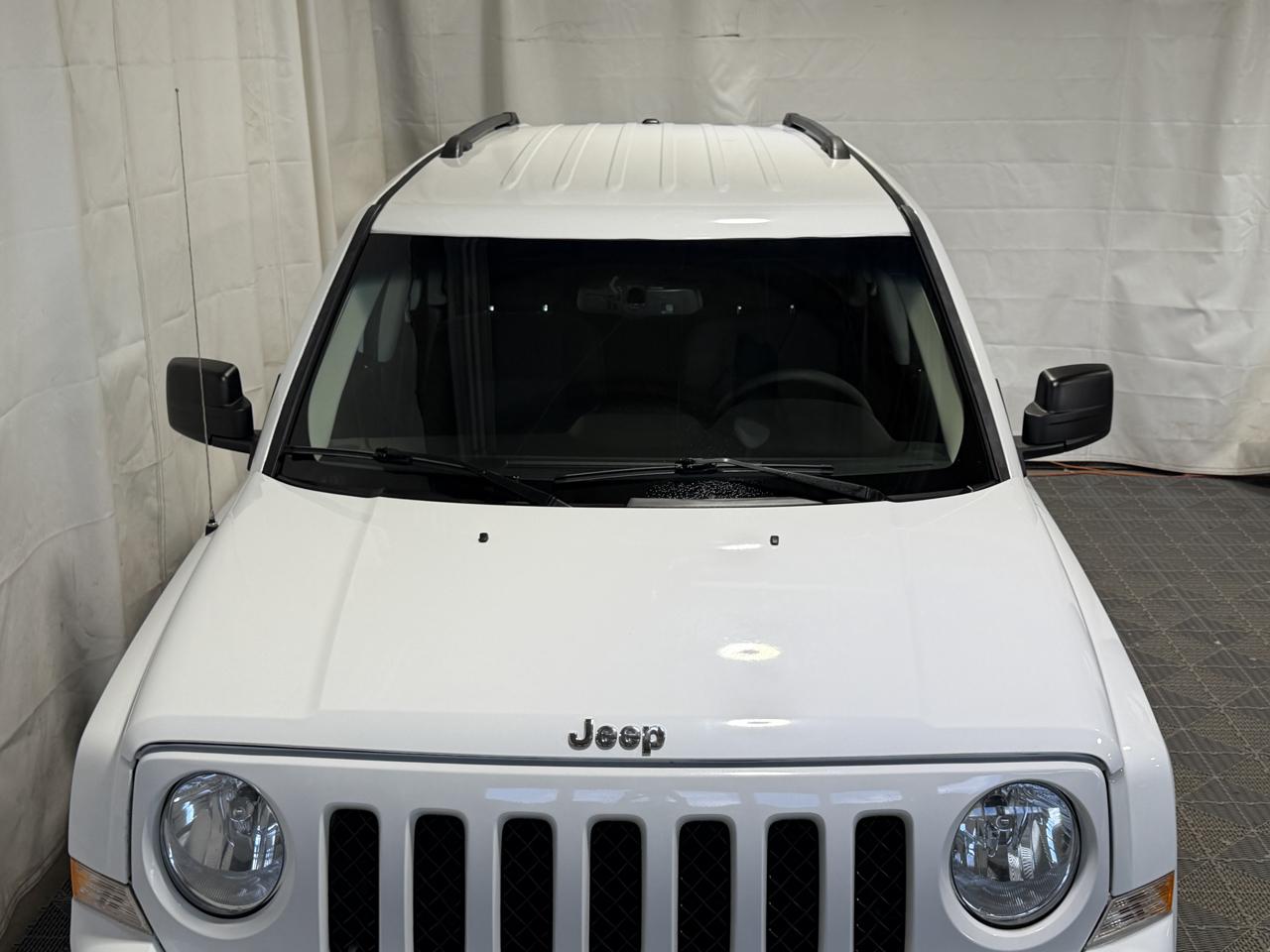 Jeep Patriot 4WD 4dr Sport 2015