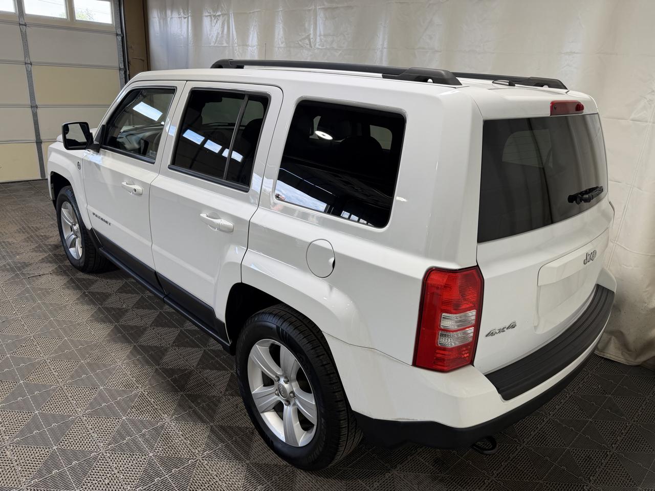 Jeep Patriot 4WD 4dr Sport 2015