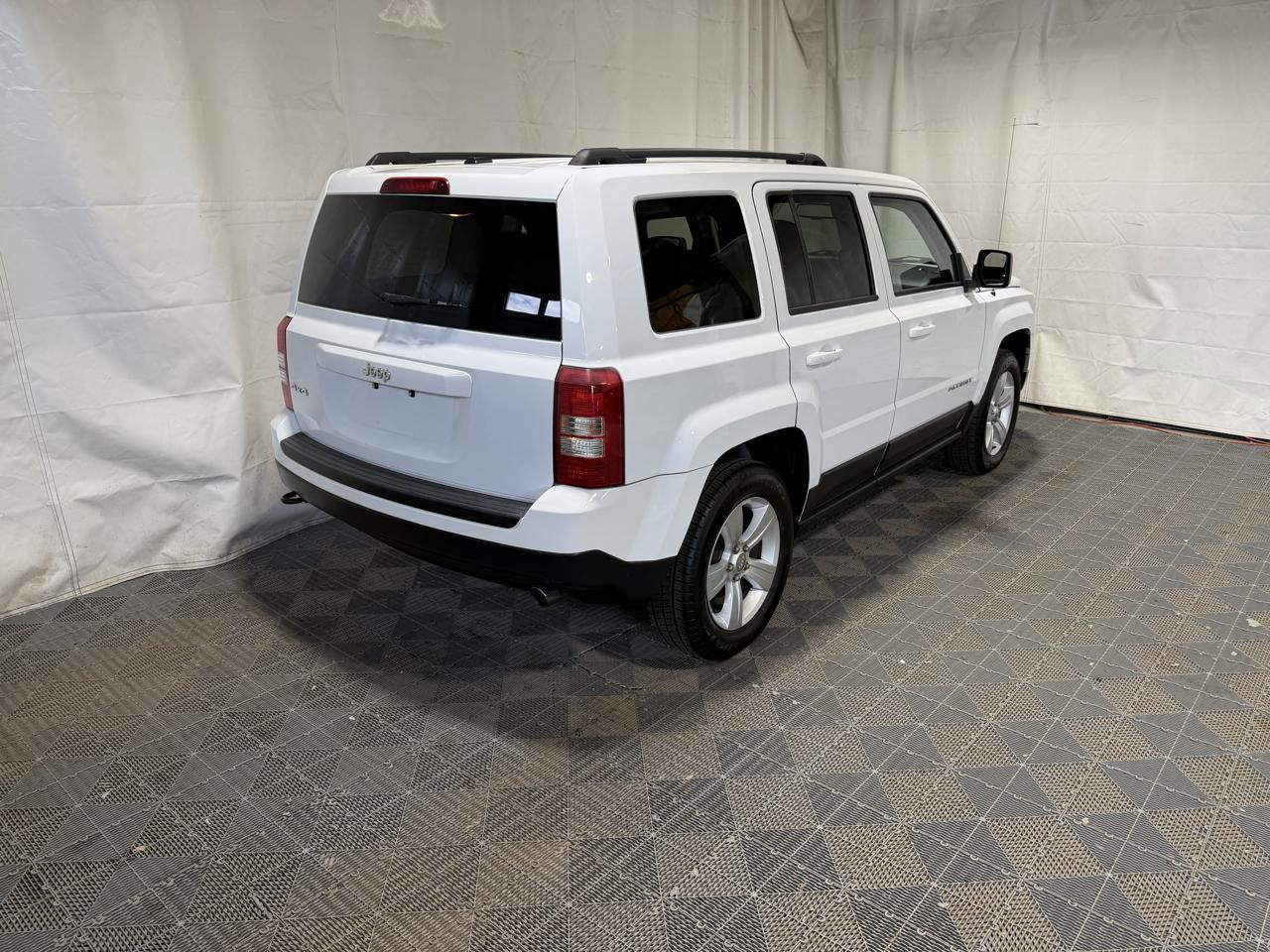 Jeep Patriot 4WD 4dr Sport 2015
