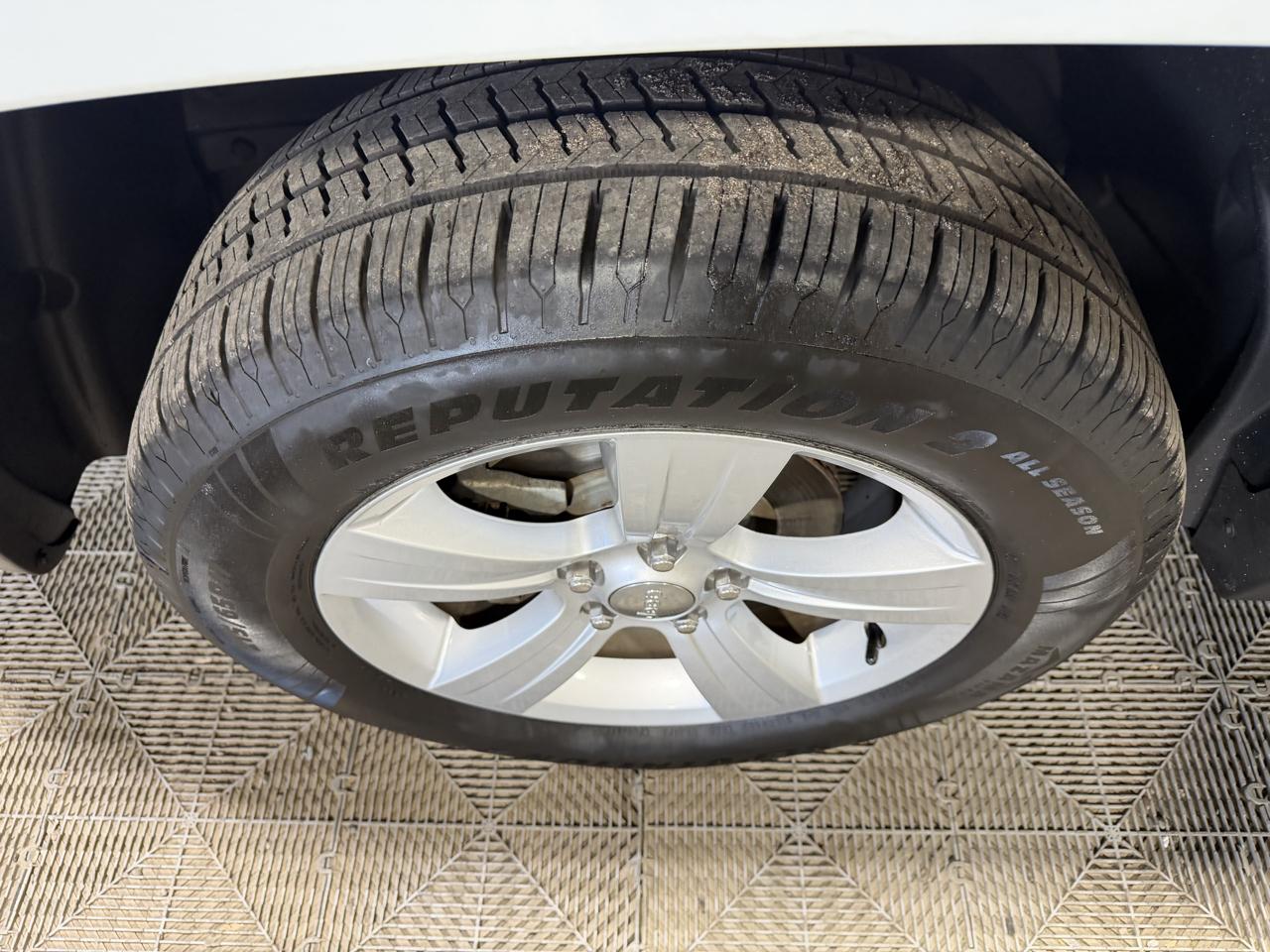 Jeep Patriot 4WD 4dr Sport 2015