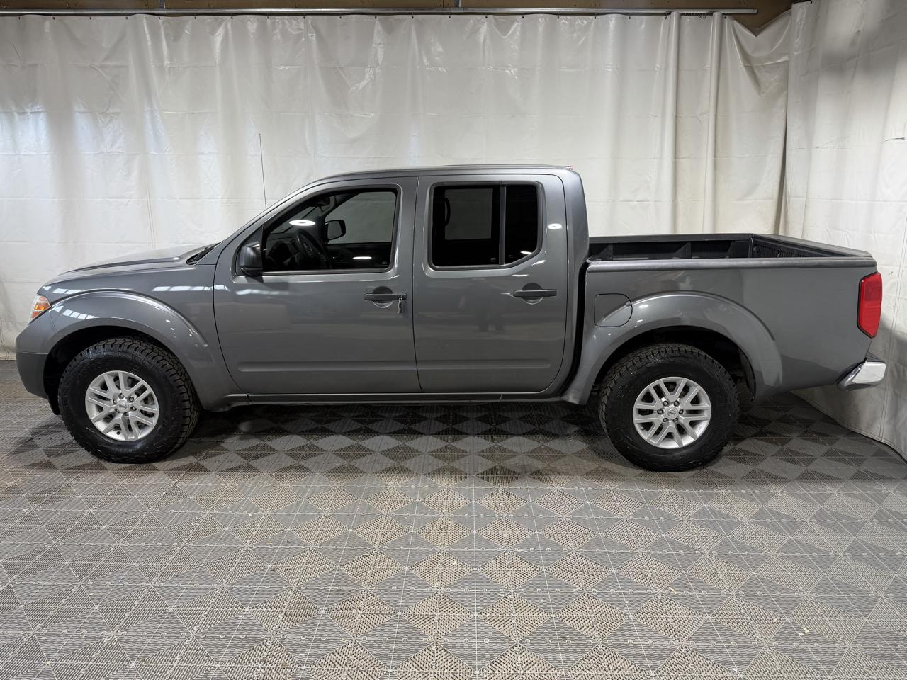 Nissan Frontier Crew Cab 4x4 SV Auto 2019