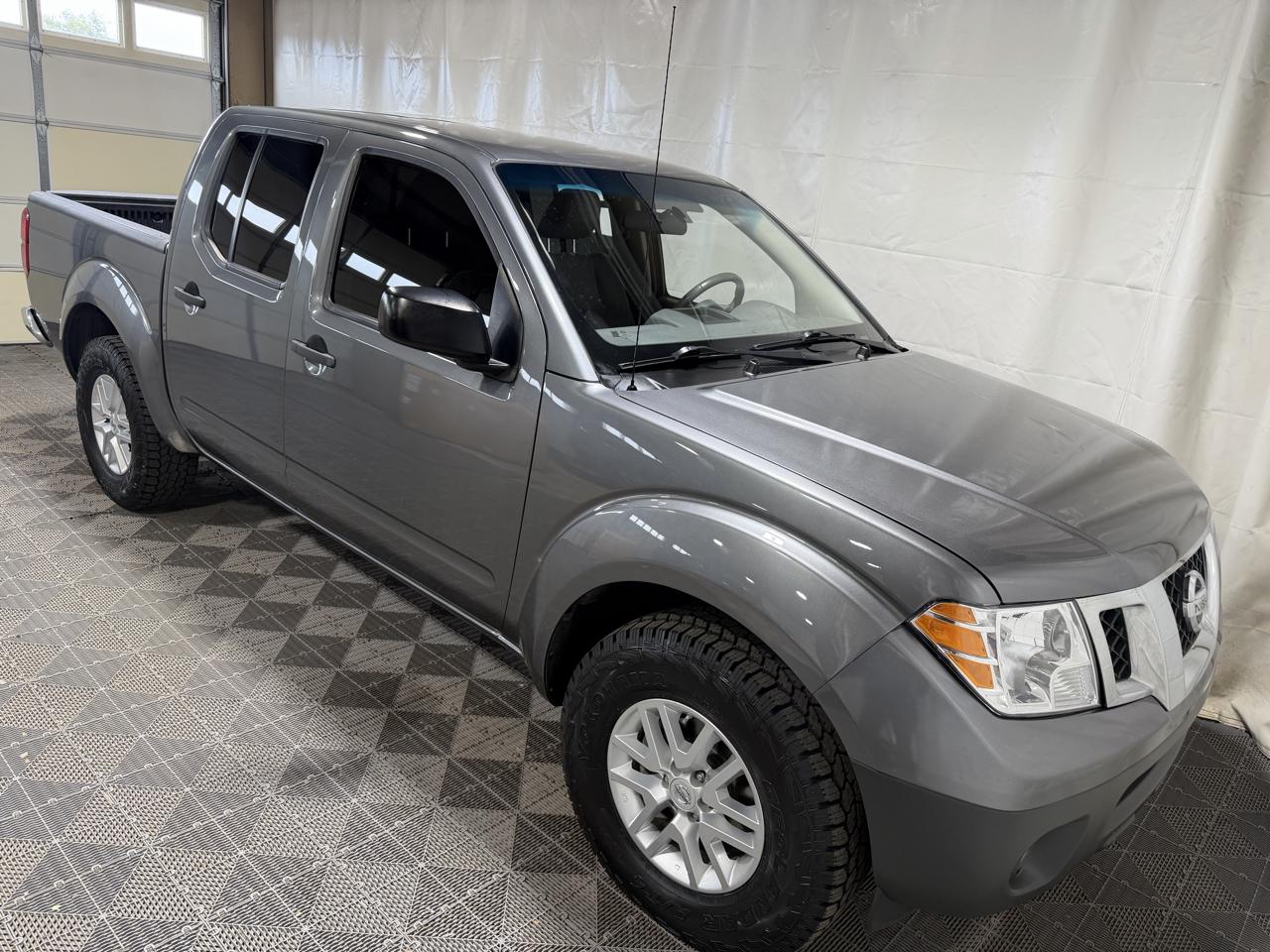 Nissan Frontier Crew Cab 4x4 SV Auto 2019