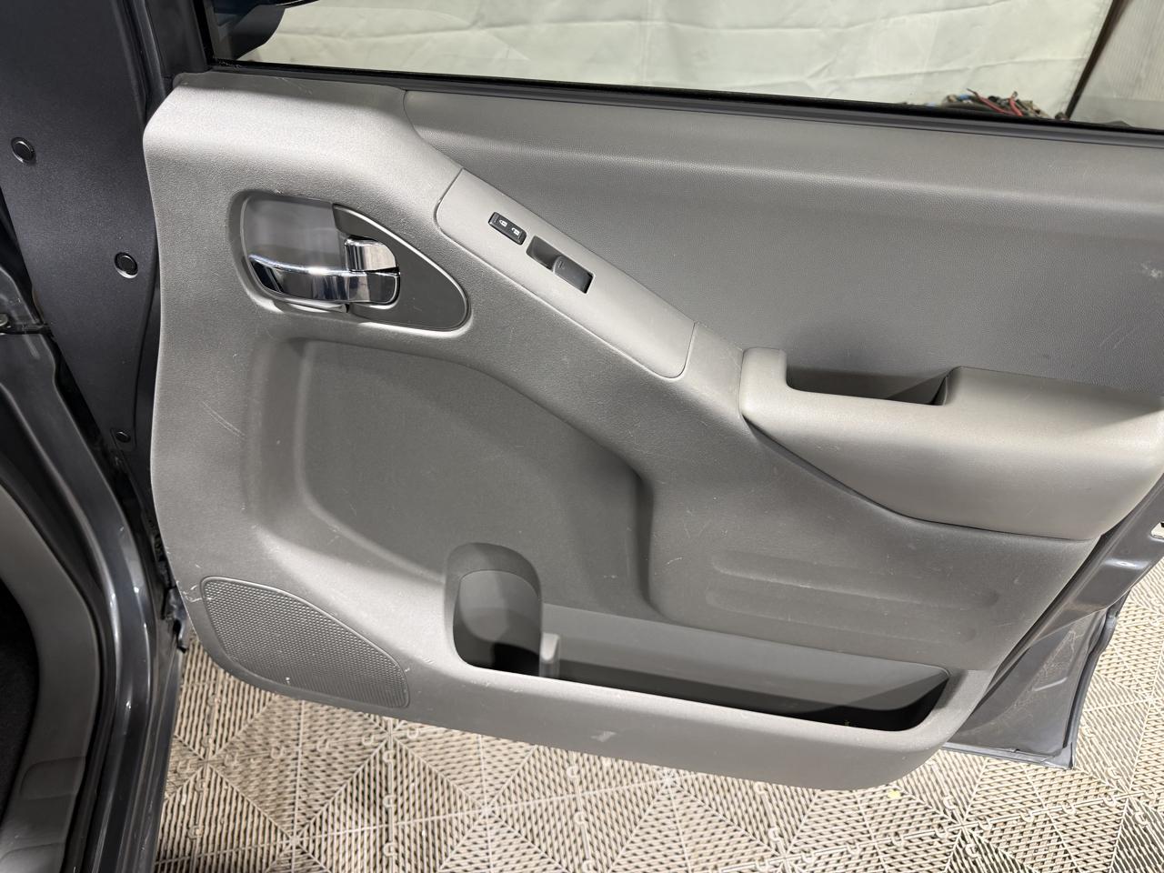 Nissan Frontier Crew Cab 4x4 SV Auto 2019