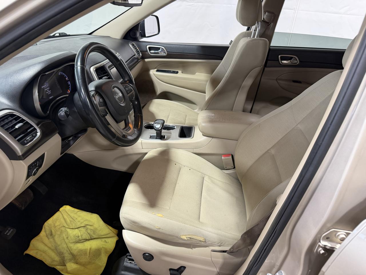 Jeep Grand Cherokee 4WD 4dr Laredo 2014