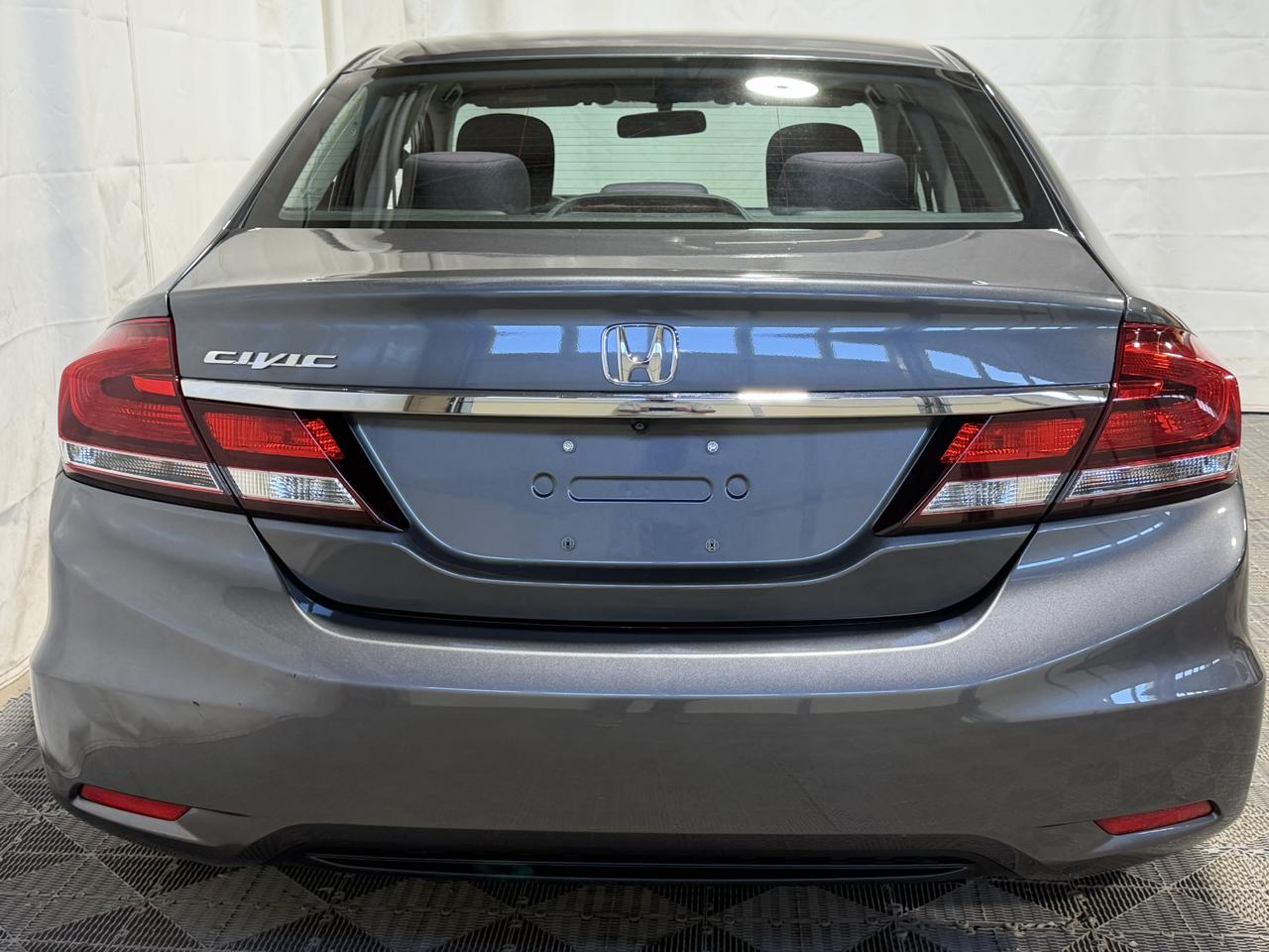 Honda Civic Sdn 4dr Auto LX 2013