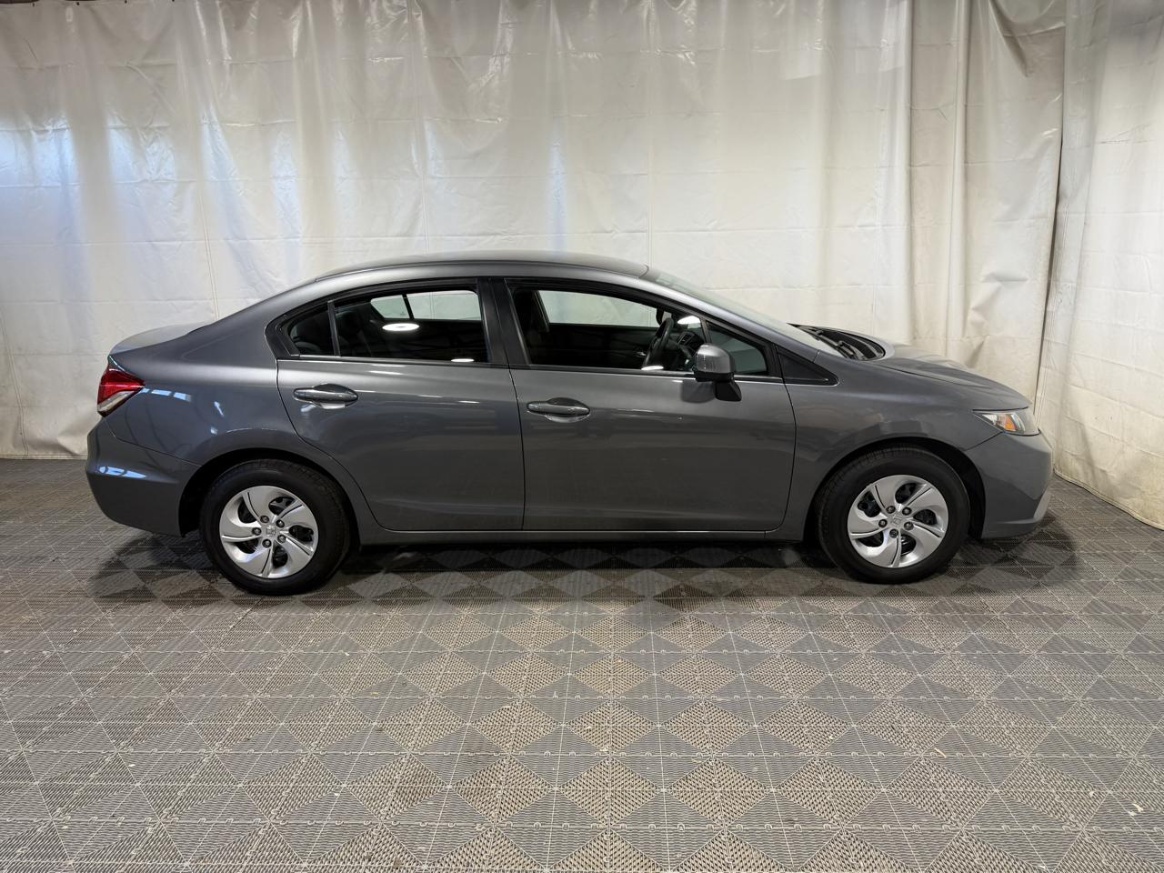 Honda Civic Sdn 4dr Auto LX 2013