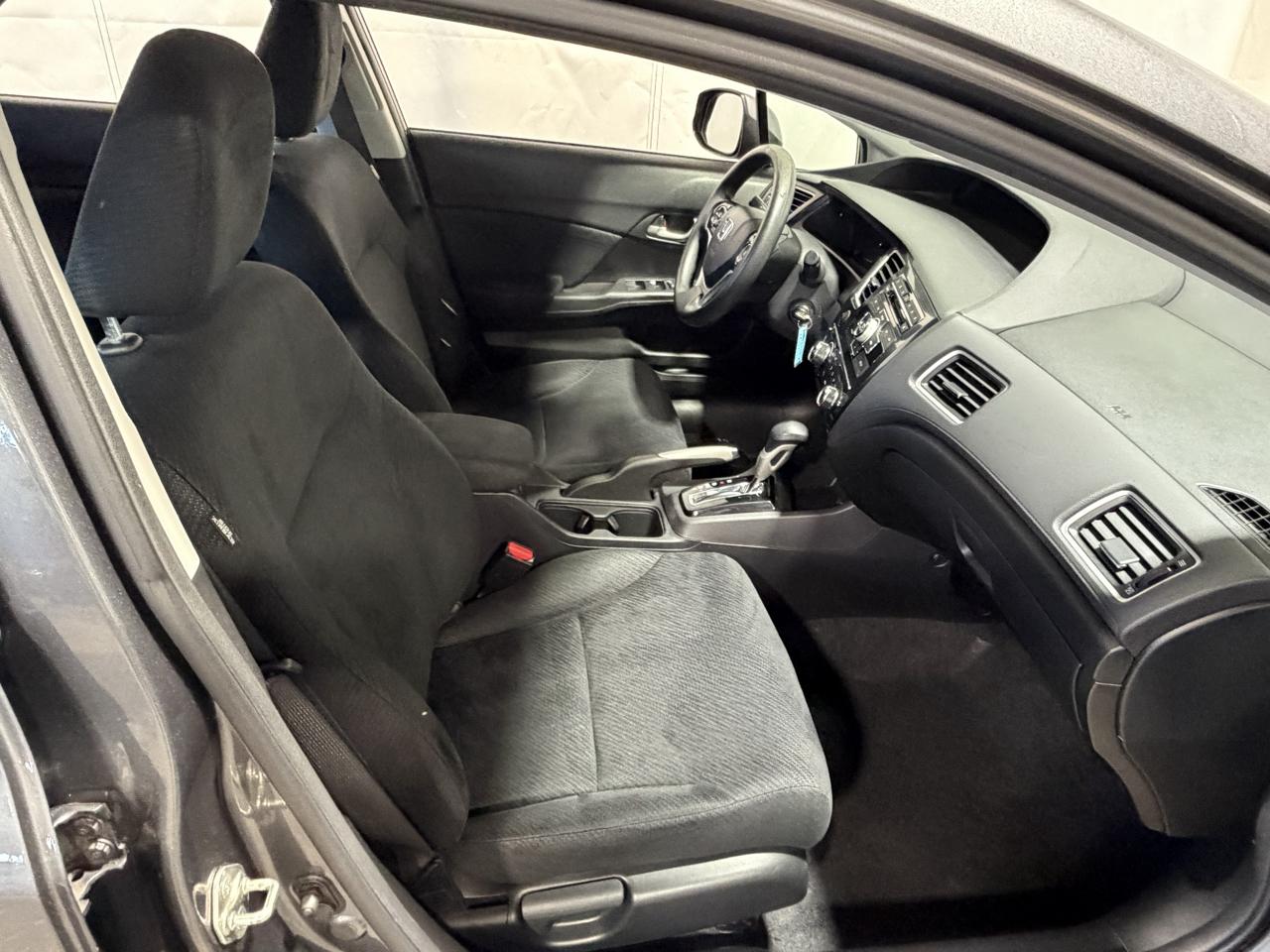 Honda Civic Sdn 4dr Auto LX 2013