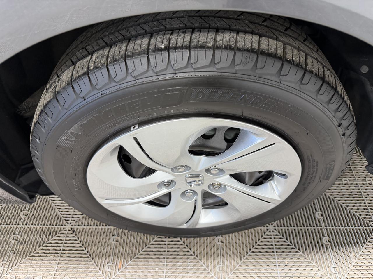 Honda Civic Sdn 4dr Auto LX 2013