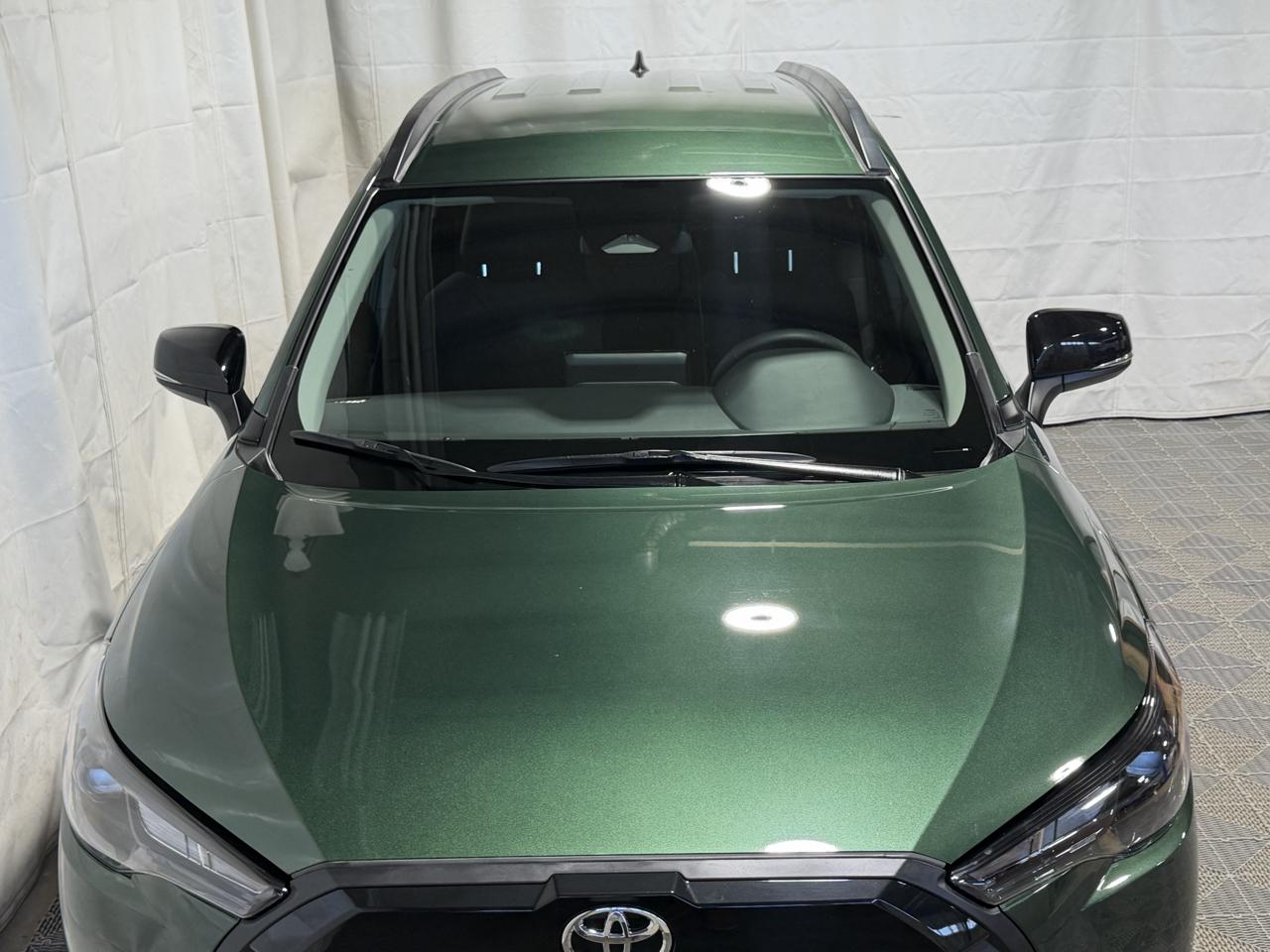 Toyota Corolla Cross LE 4WD (Natl) 2026