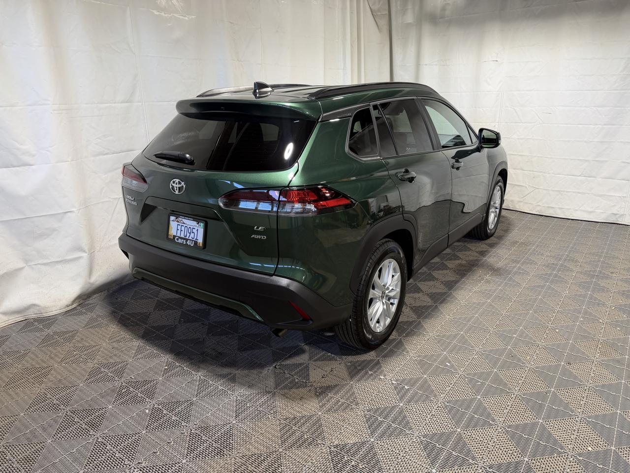 Toyota Corolla Cross LE 4WD (Natl) 2026