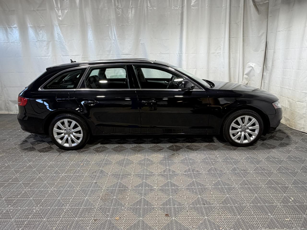 Audi A4 photo 9