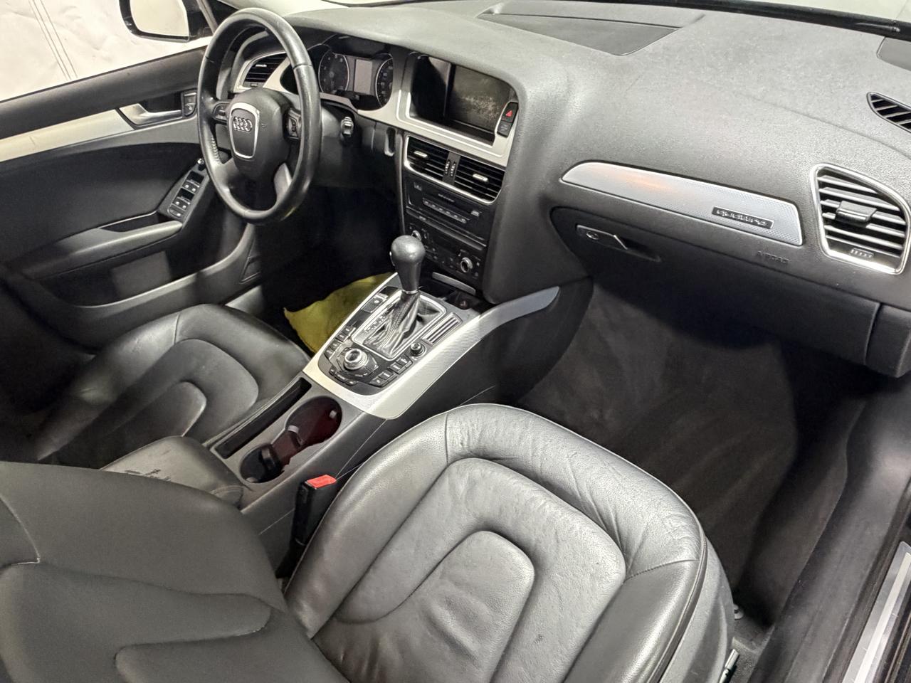 Audi A4 photo 11