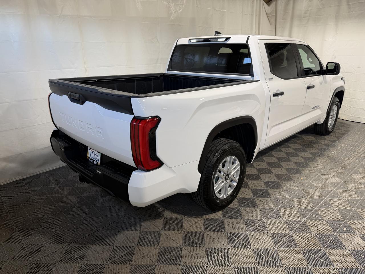 Toyota Tundra photo 5