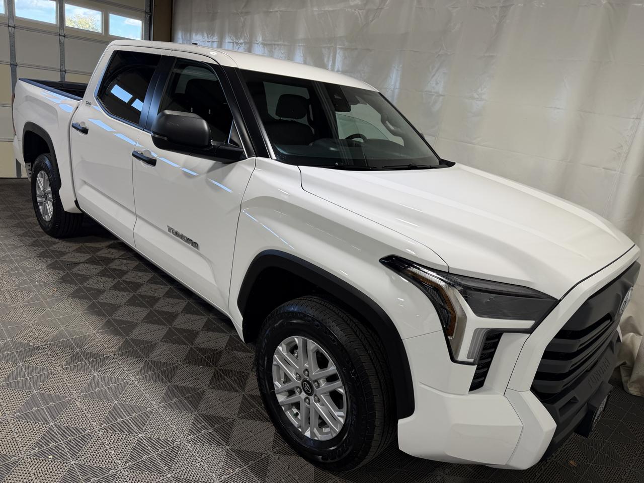 Toyota Tundra photo 7