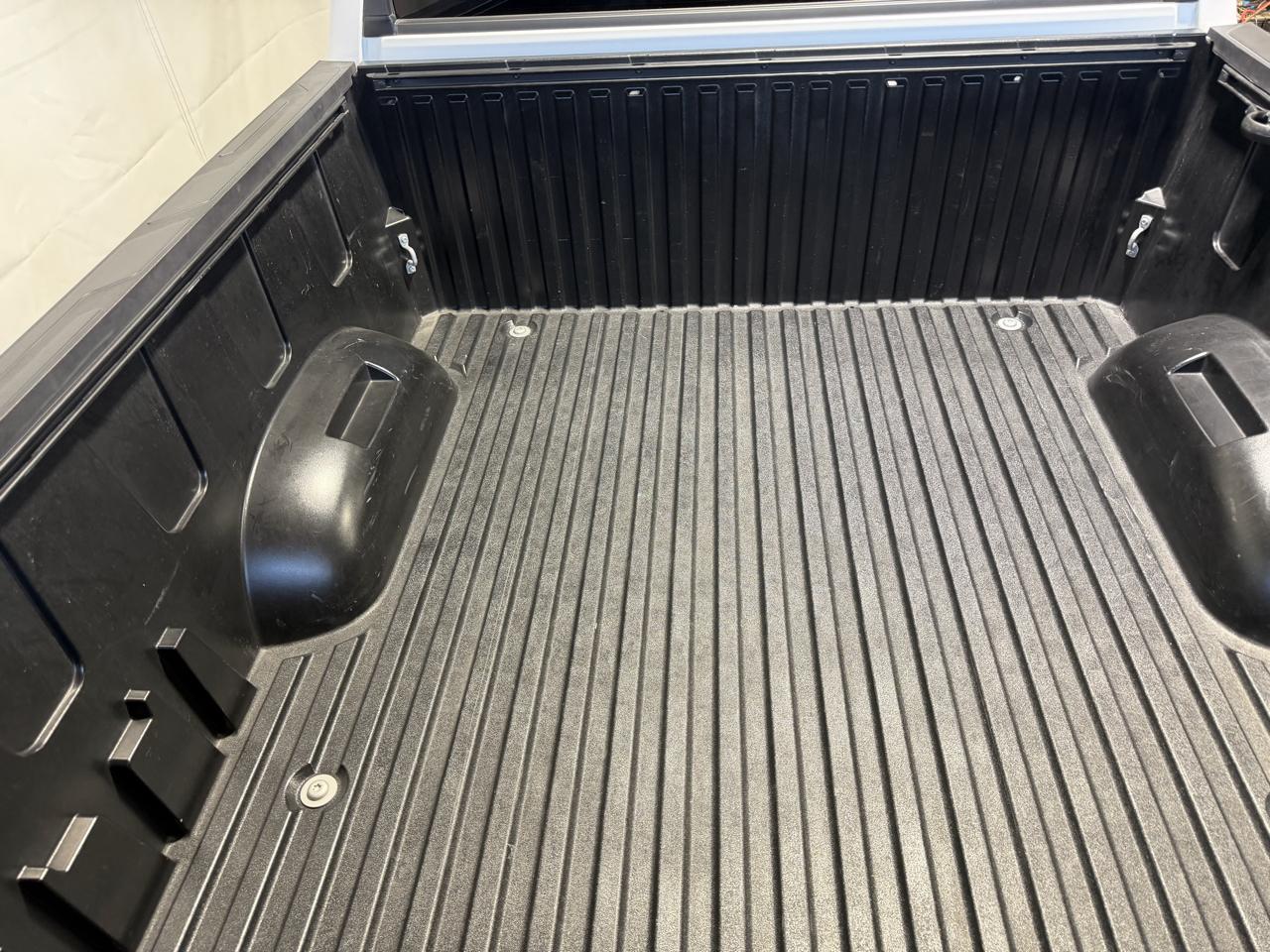 Toyota Tundra photo 16