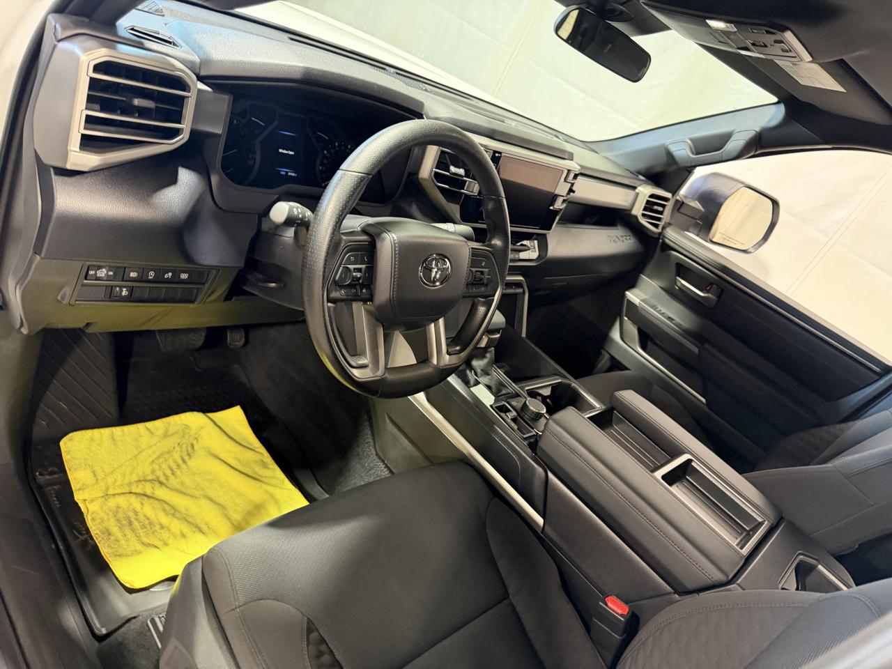 Toyota Tundra photo 21