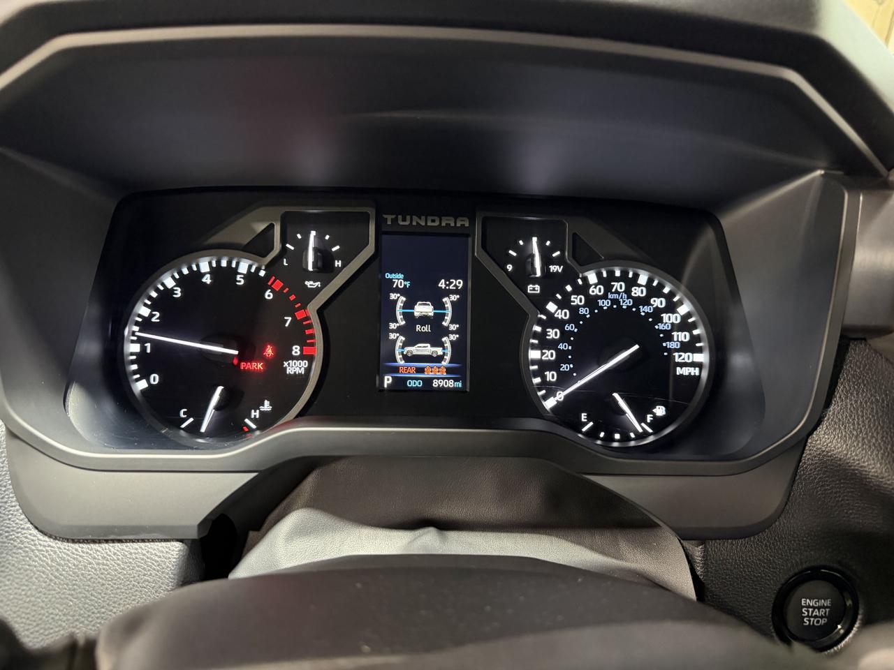 Toyota Tundra photo 26