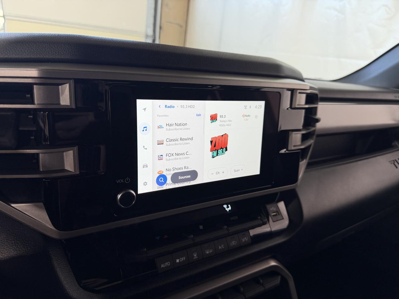 Toyota Tundra photo 27