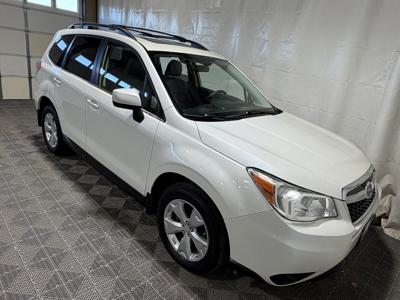 Subaru Forester 4dr CVT 2.5i Limited PZEV 2015