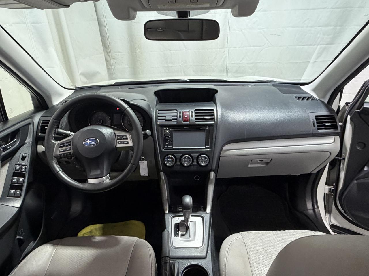 Subaru Forester 4dr CVT 2.5i Limited PZEV 2015