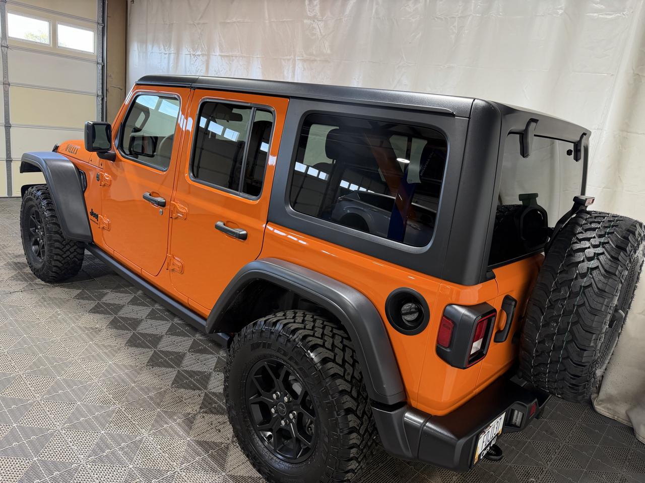 Jeep Wrangler Willys 4 Door 4x4 2025