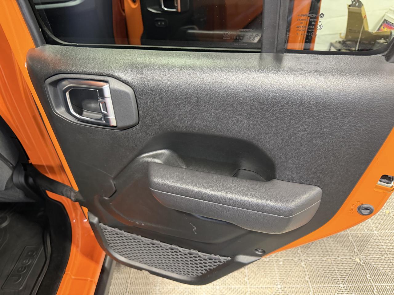 Jeep Wrangler Willys 4 Door 4x4 2025