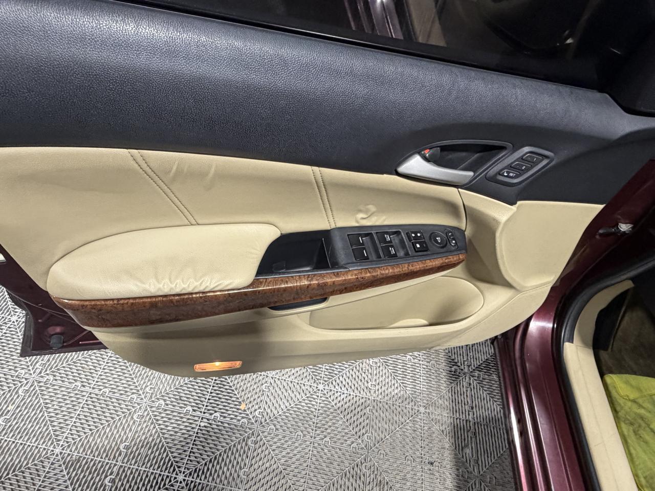 Honda Accord Sdn 4dr V6 Auto EX-L 2011