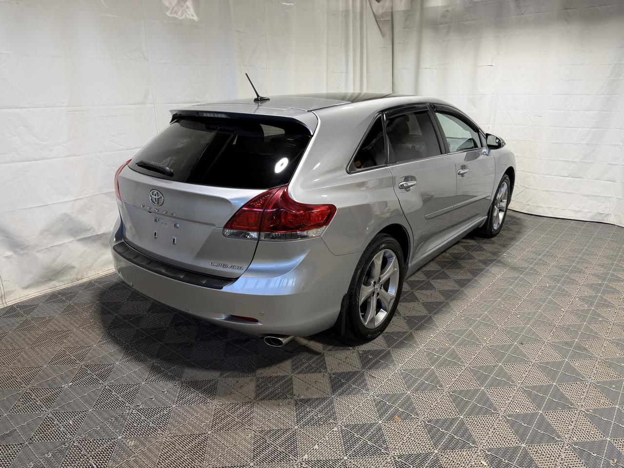 Toyota Venza 4dr Wgn V6 AWD Limited (Natl) 2015