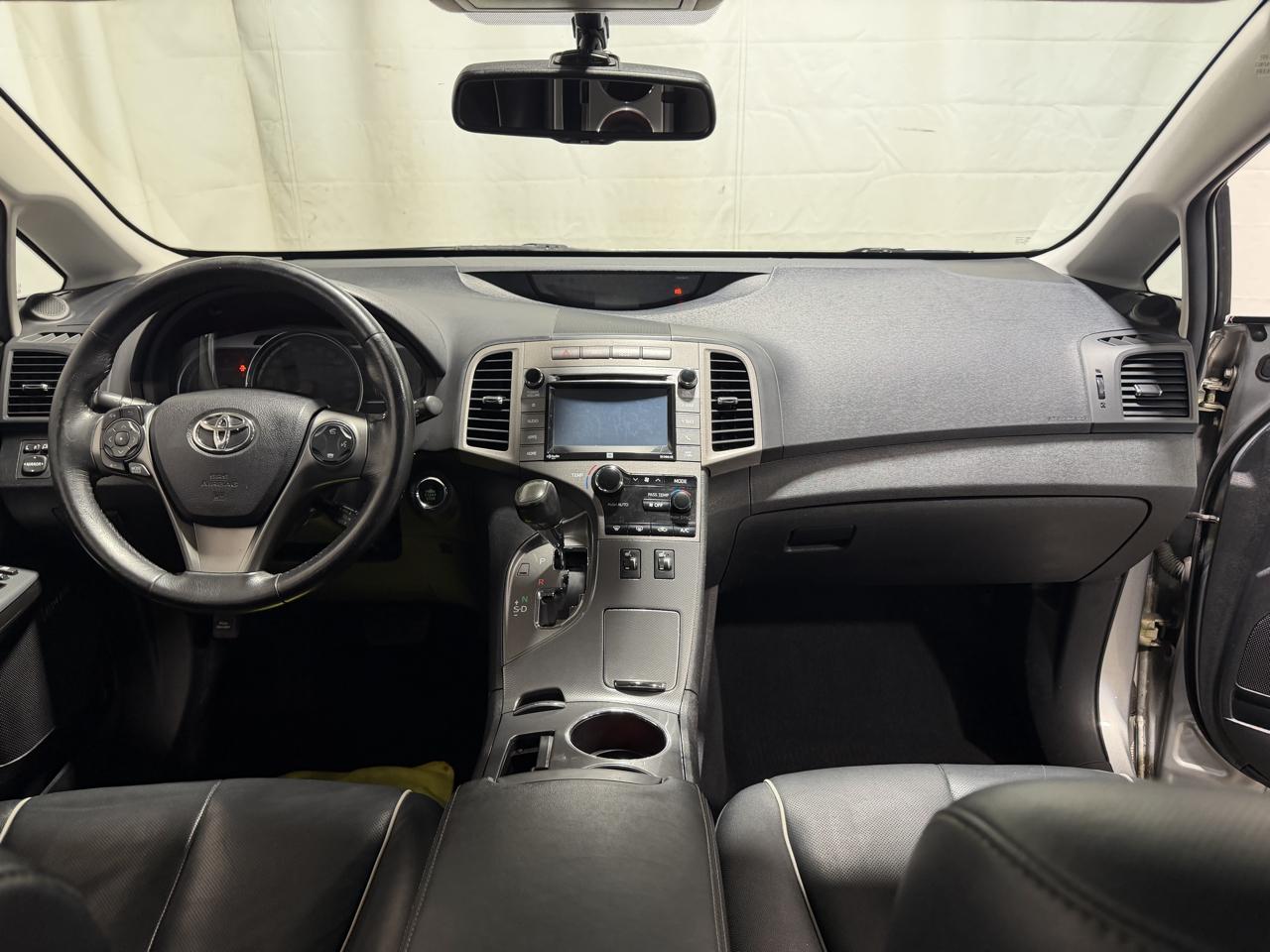 Toyota Venza 4dr Wgn V6 AWD Limited (Natl) 2015