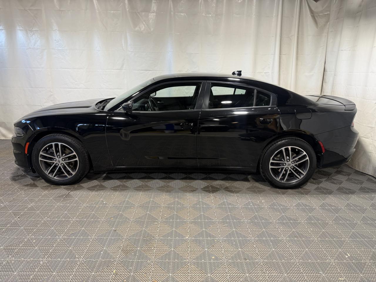 Dodge Charger SXT AWD 2019