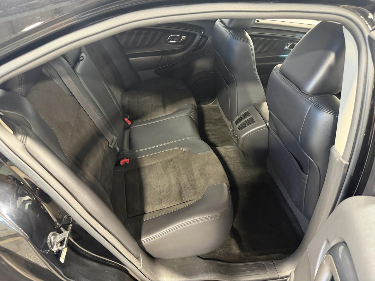 Ford Taurus 4dr Sdn SHO AWD 2012