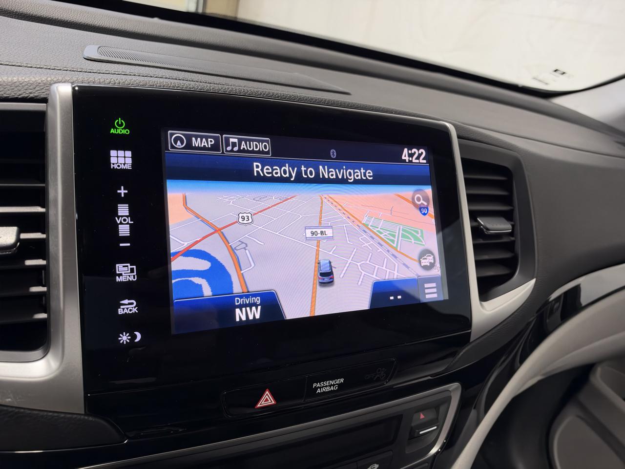 Honda Pilot 2WD 4dr Touring w/RES & Navi 2016