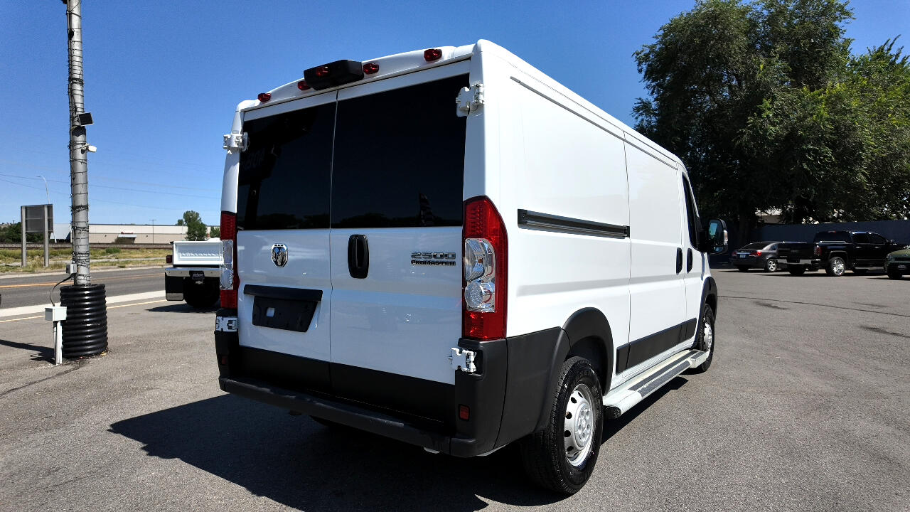 2023 Ram ProMaster 2500 photo 3