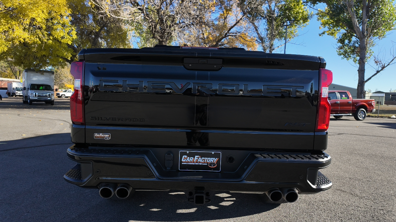 2020 Chevrolet Silverado 1500 RST photo 3