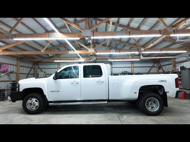 White 2014 Chevrolet Silverado 3500HD Pickup Truck Four-Wheel Drive Automatic