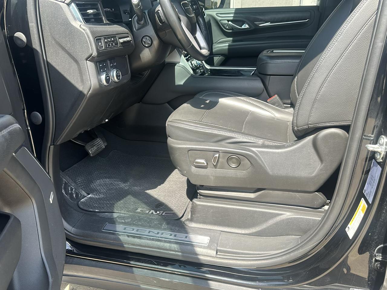 GMC Yukon 4WD 4dr Denali 2023