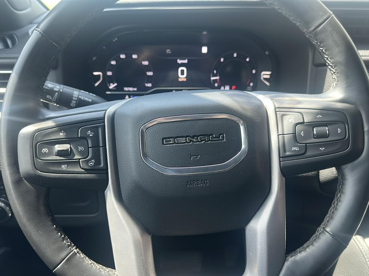 GMC Yukon 4WD 4dr Denali 2023