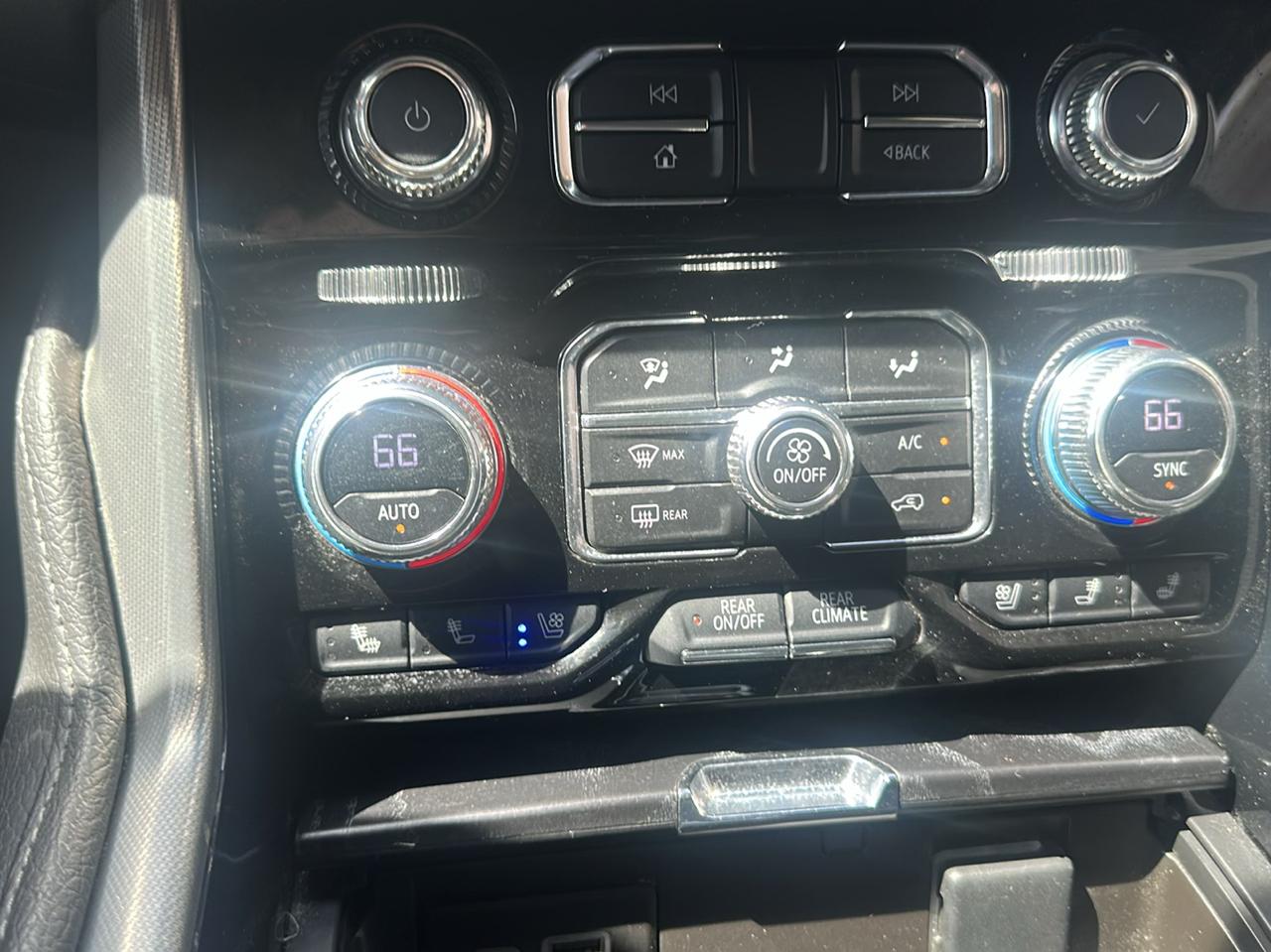 GMC Yukon 4WD 4dr Denali 2023