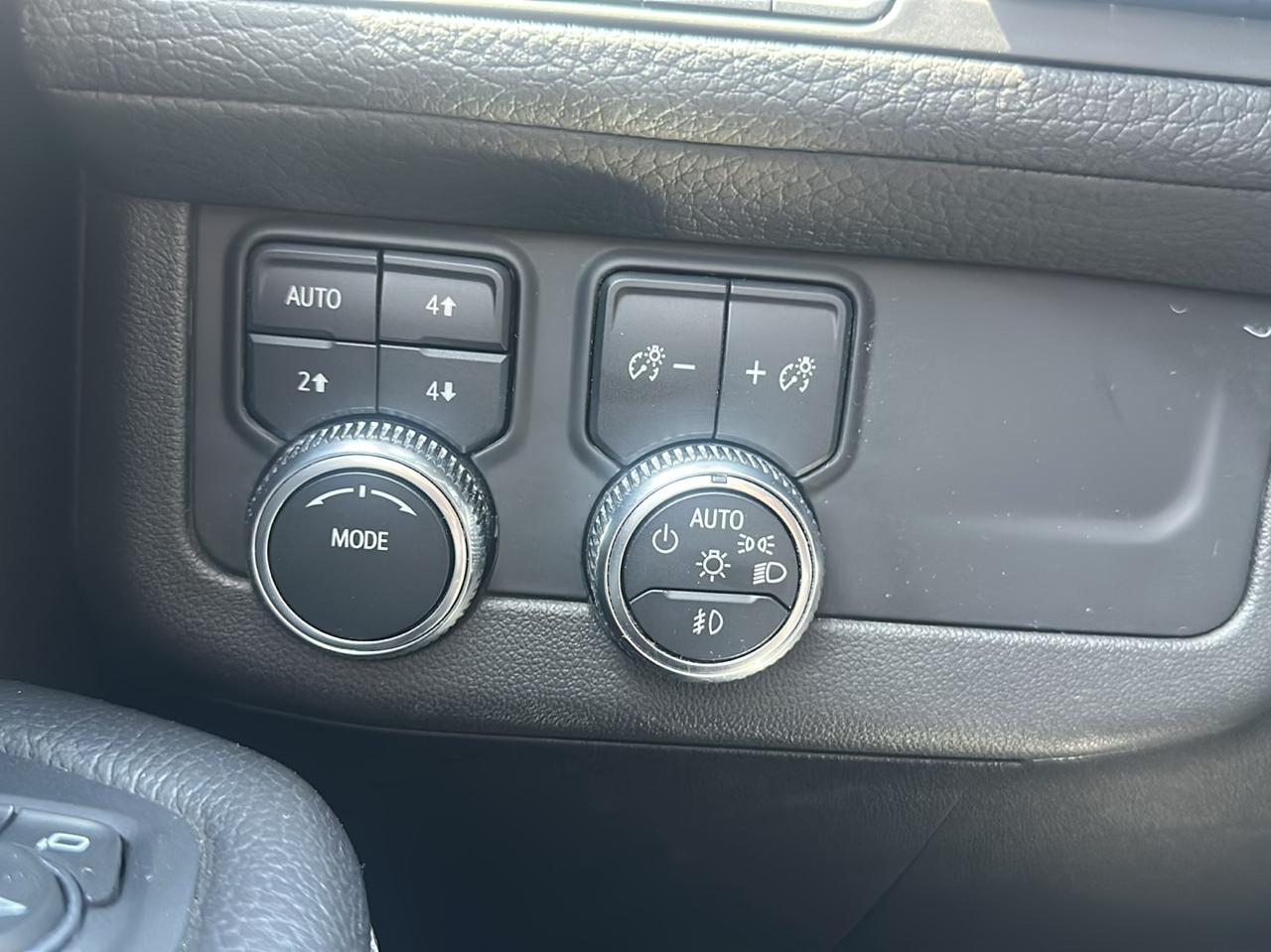 GMC Yukon 4WD 4dr Denali 2023