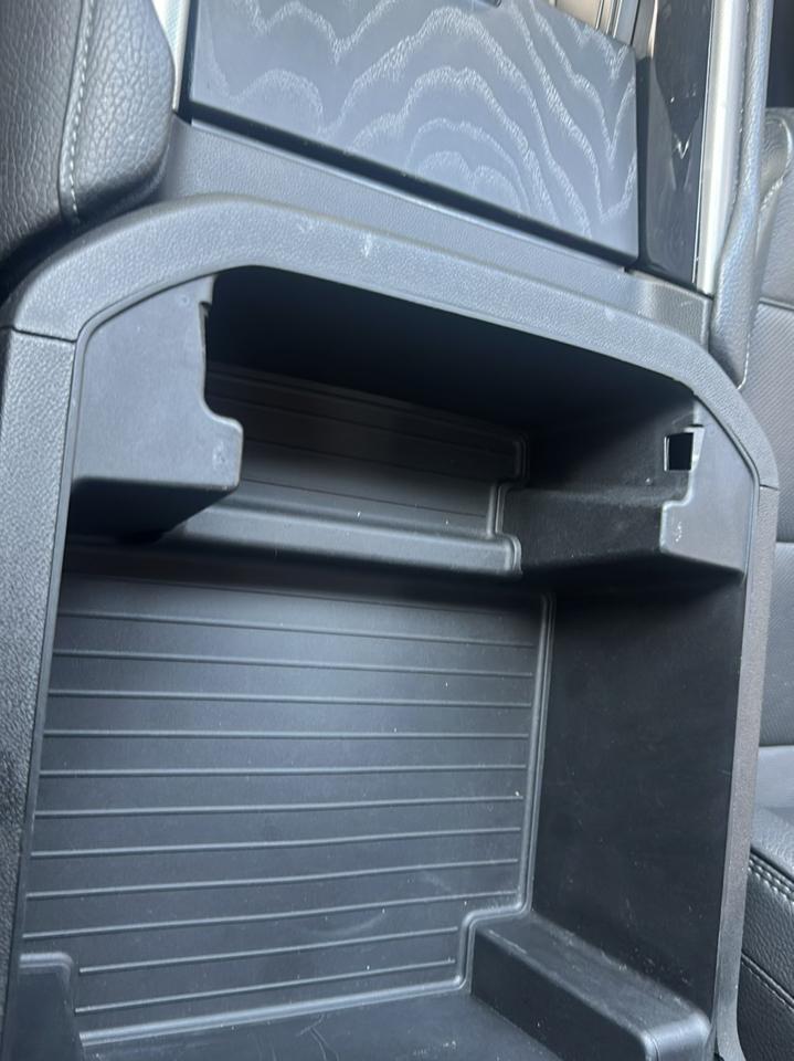 GMC Yukon 4WD 4dr Denali 2023