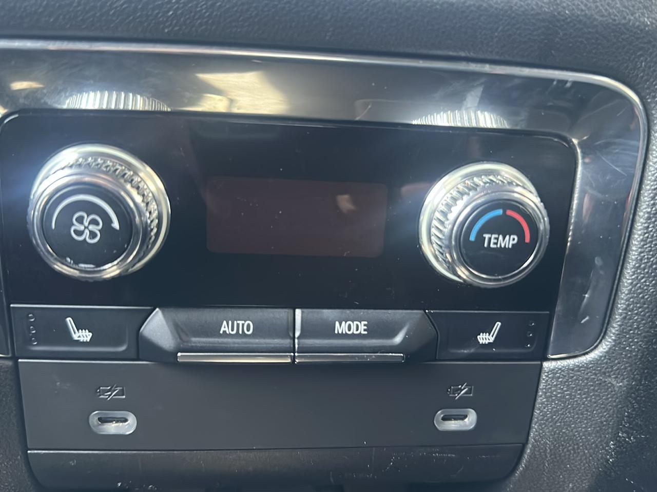 GMC Yukon 4WD 4dr Denali 2023