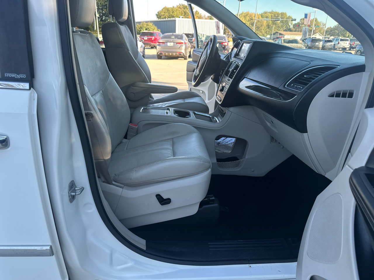 Chrysler Town & Country 4dr Wgn Limited 2012 Chrysler Town & Country 4dr Wgn Limited 2012