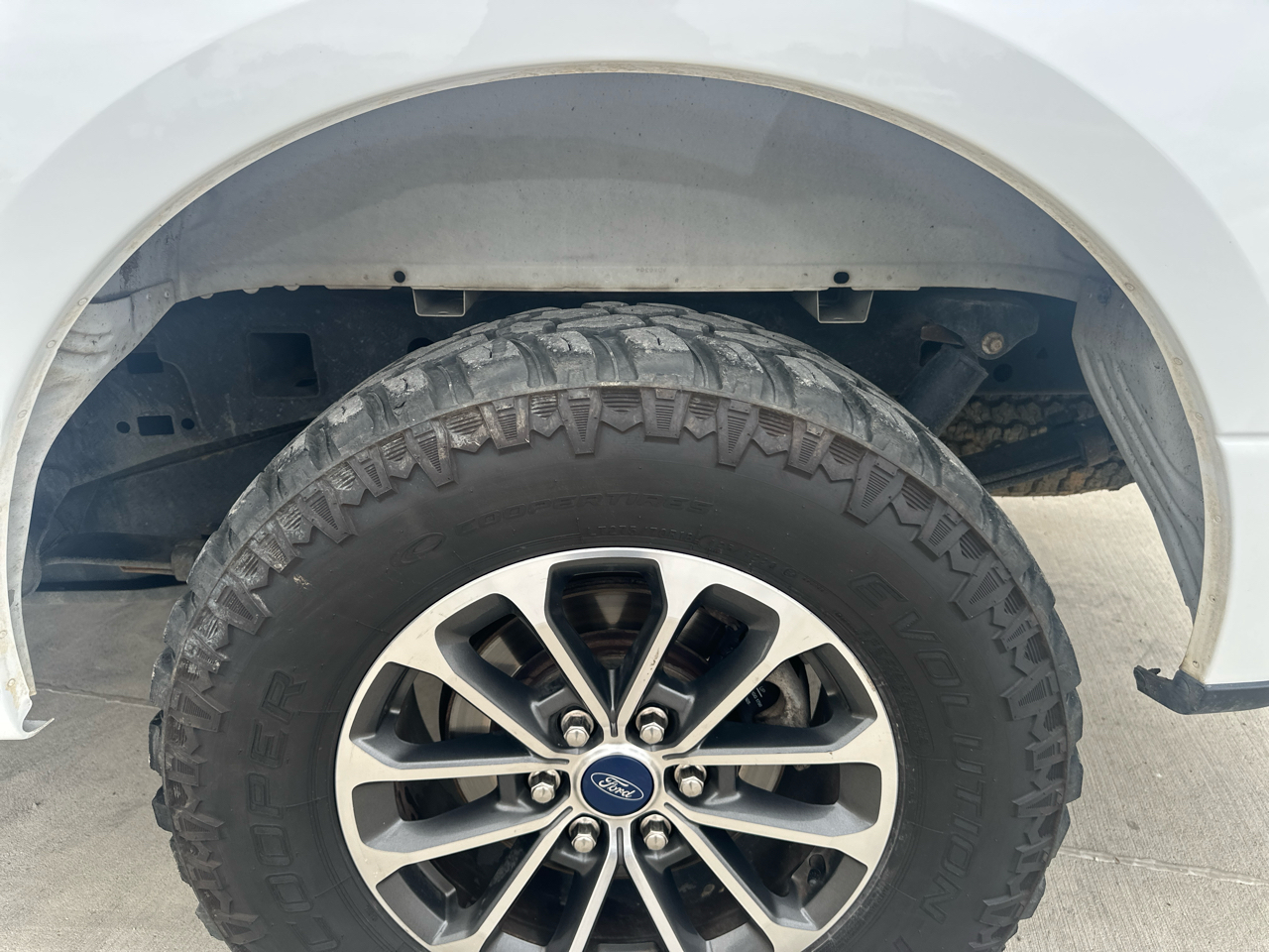 Ford F-150 4WD SuperCrew 145" XLT 2019 Ford F-150 4WD SuperCrew 145" XLT 2019