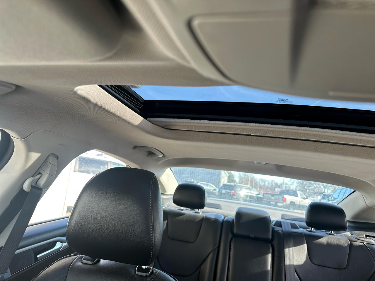 Ford Fusion 4dr Sdn Titanium FWD 2014