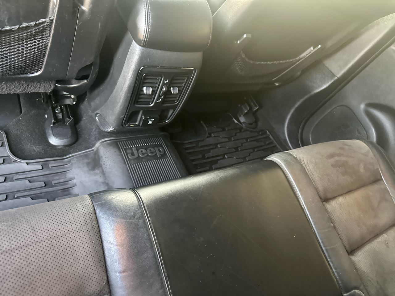 Jeep Grand Cherokee Altitude 4x4 2019