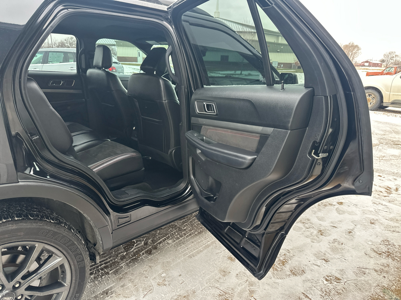 Ford Explorer XLT 4WD 2018