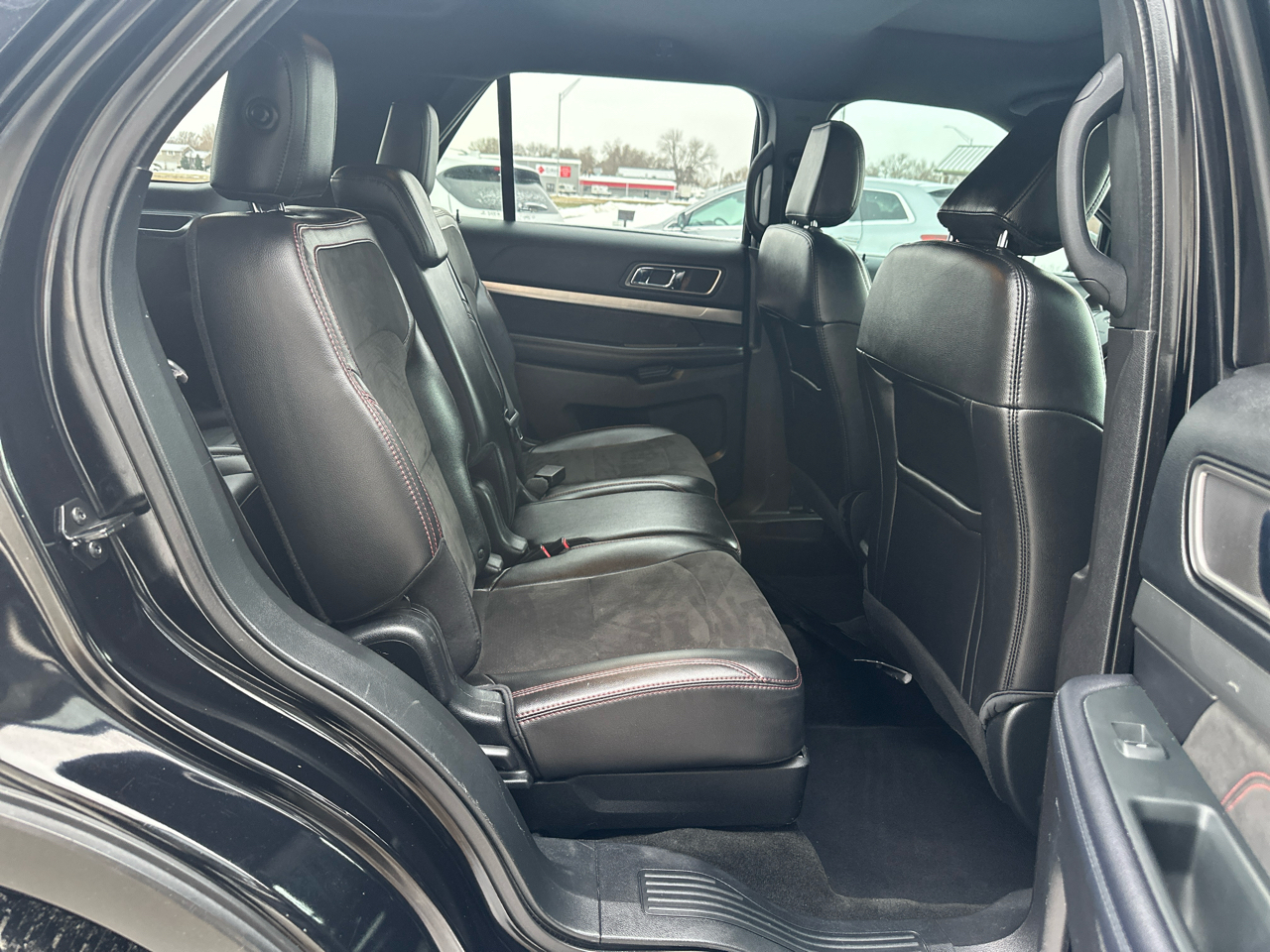 Ford Explorer XLT 4WD 2018